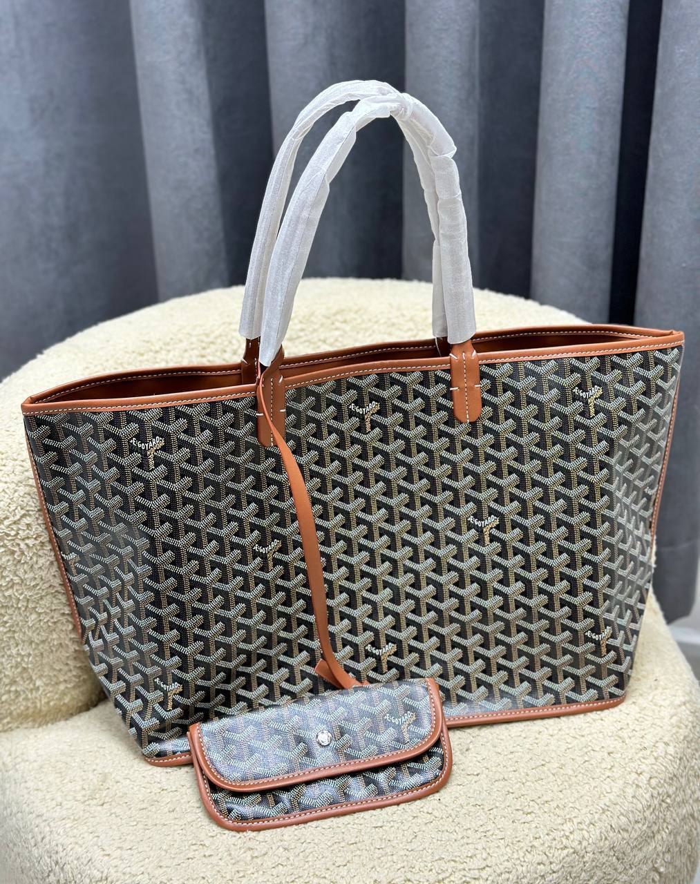 BrandsbyMaya