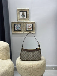 BrandsbyMaya