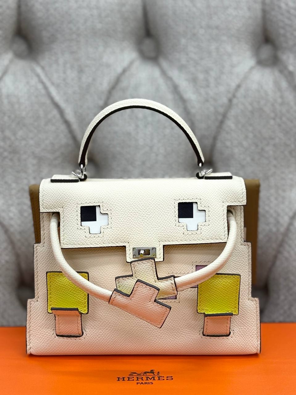 BrandsbyMaya