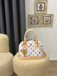 BrandsbyMaya