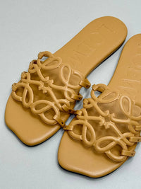 BrandsbyMaya