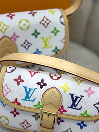 BrandsbyMaya