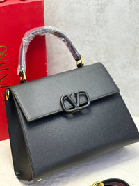 BrandsbyMaya