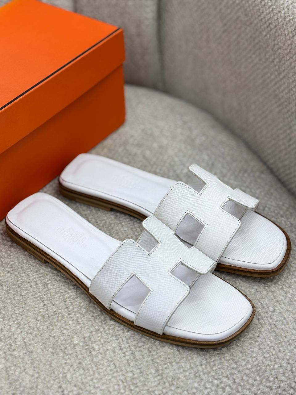 BrandsbyMaya