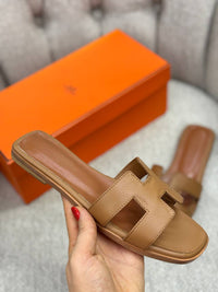 BrandsbyMaya