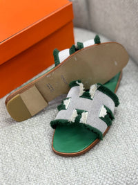 BrandsbyMaya