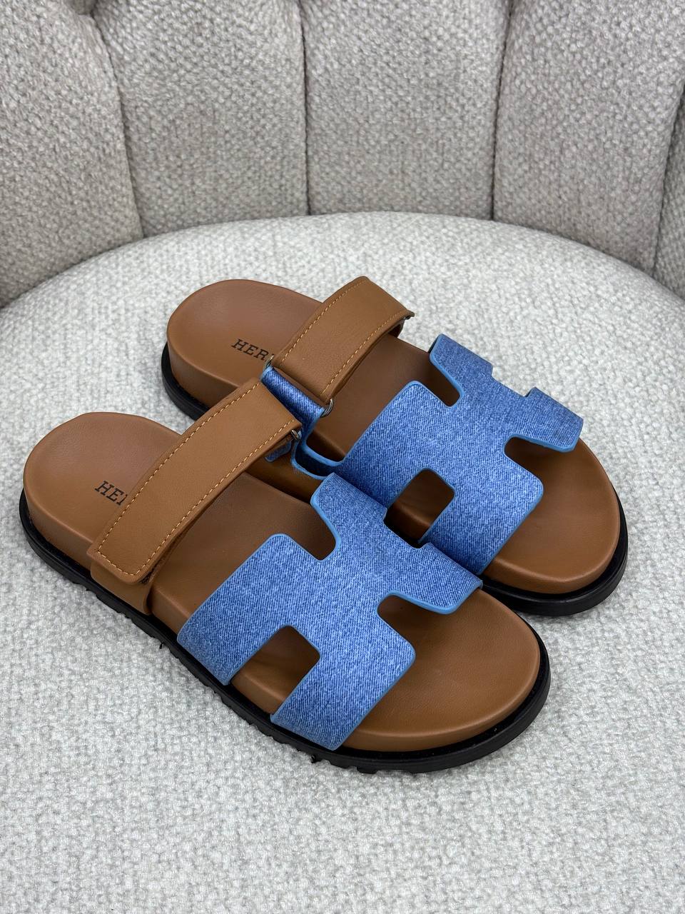 BrandsbyMaya