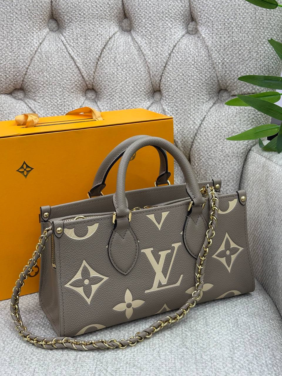 BrandsbyMaya