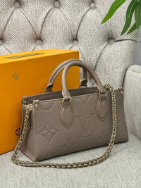 BrandsbyMaya