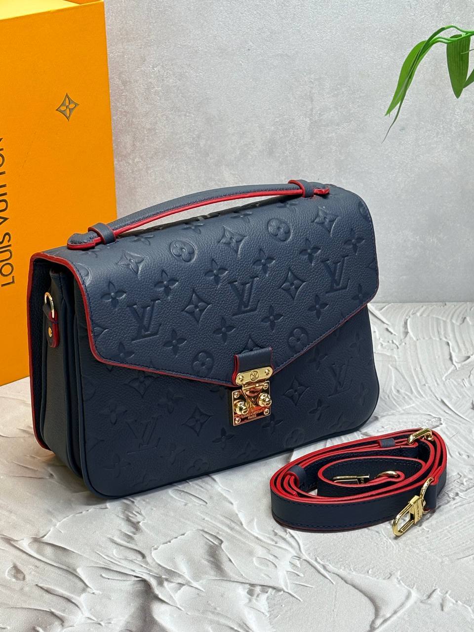 BrandsbyMaya