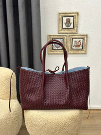 BrandsbyMaya