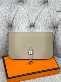 BrandsbyMaya