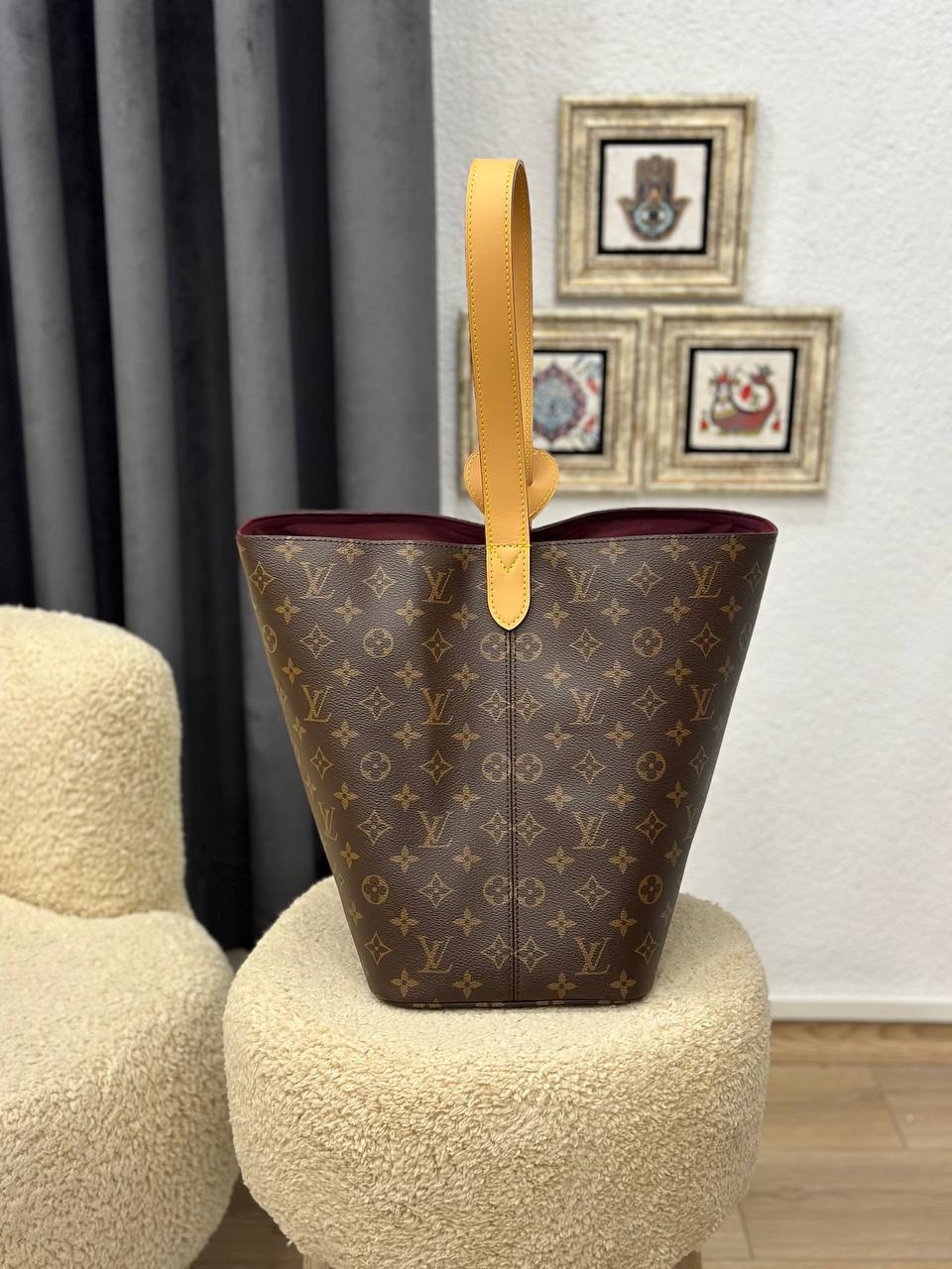 BrandsbyMaya
