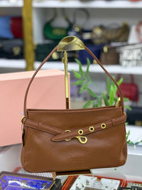 BrandsbyMaya
