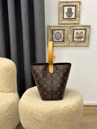 BrandsbyMaya