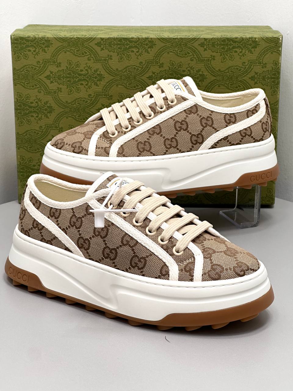 BrandsbyMaya