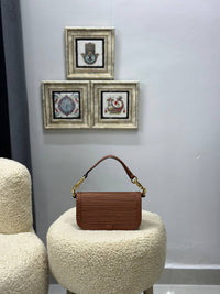 BrandsbyMaya