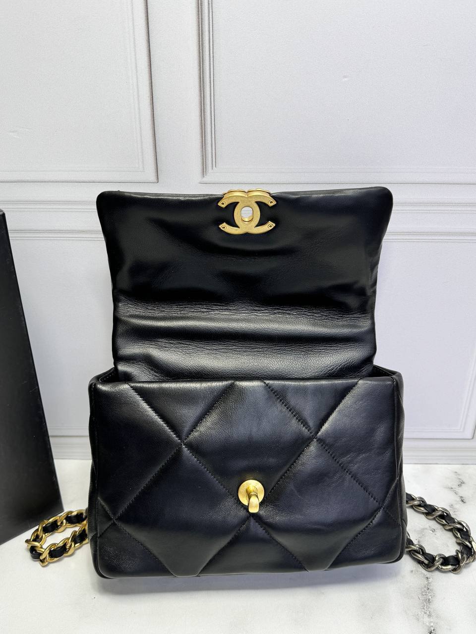 BrandsbyMaya