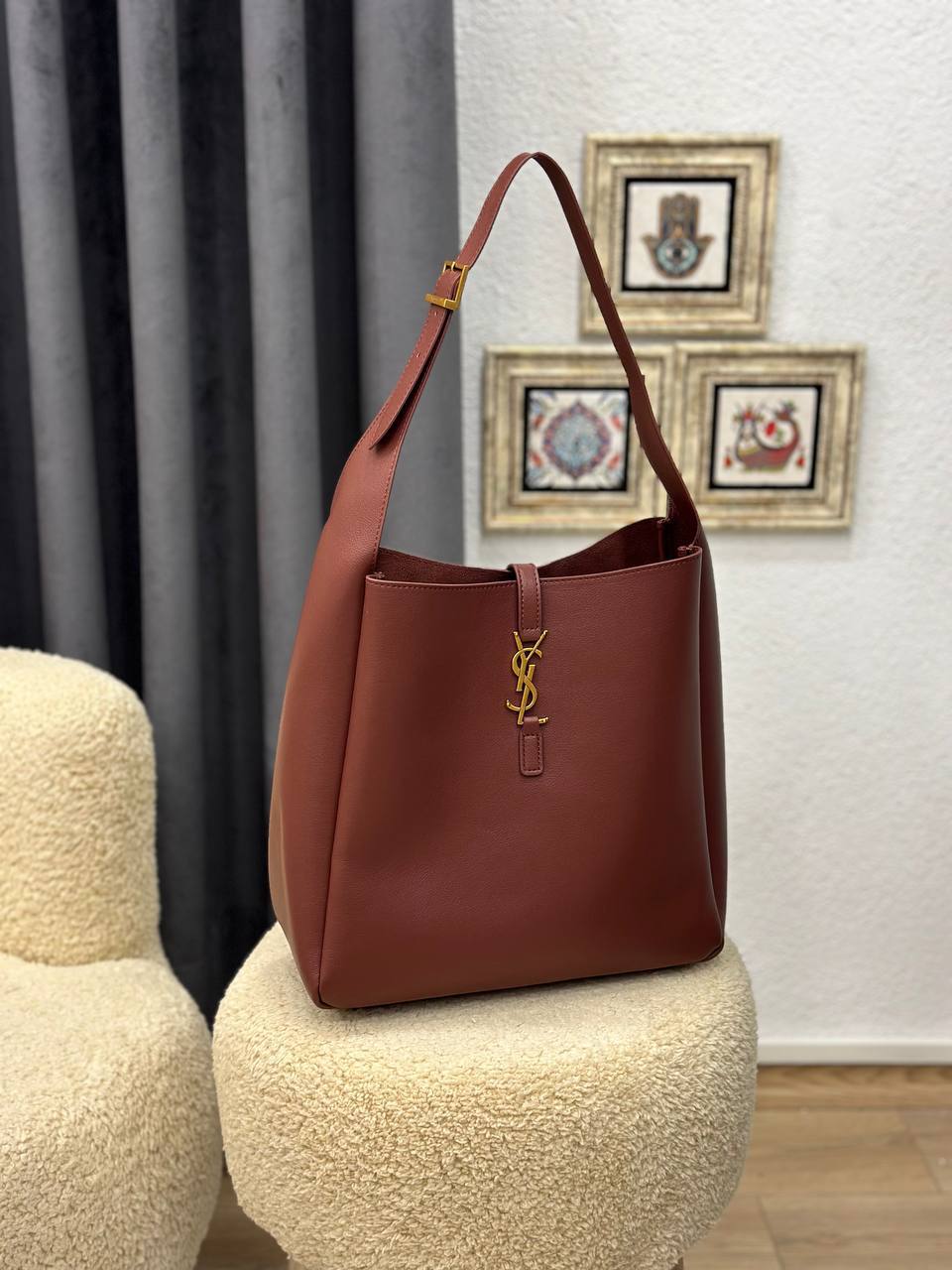 BrandsbyMaya