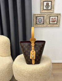 BrandsbyMaya