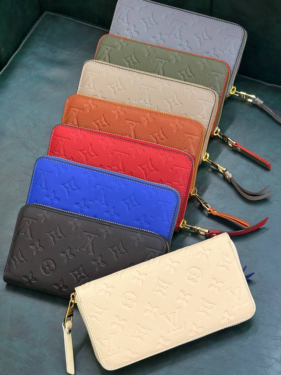 BrandsbyMaya