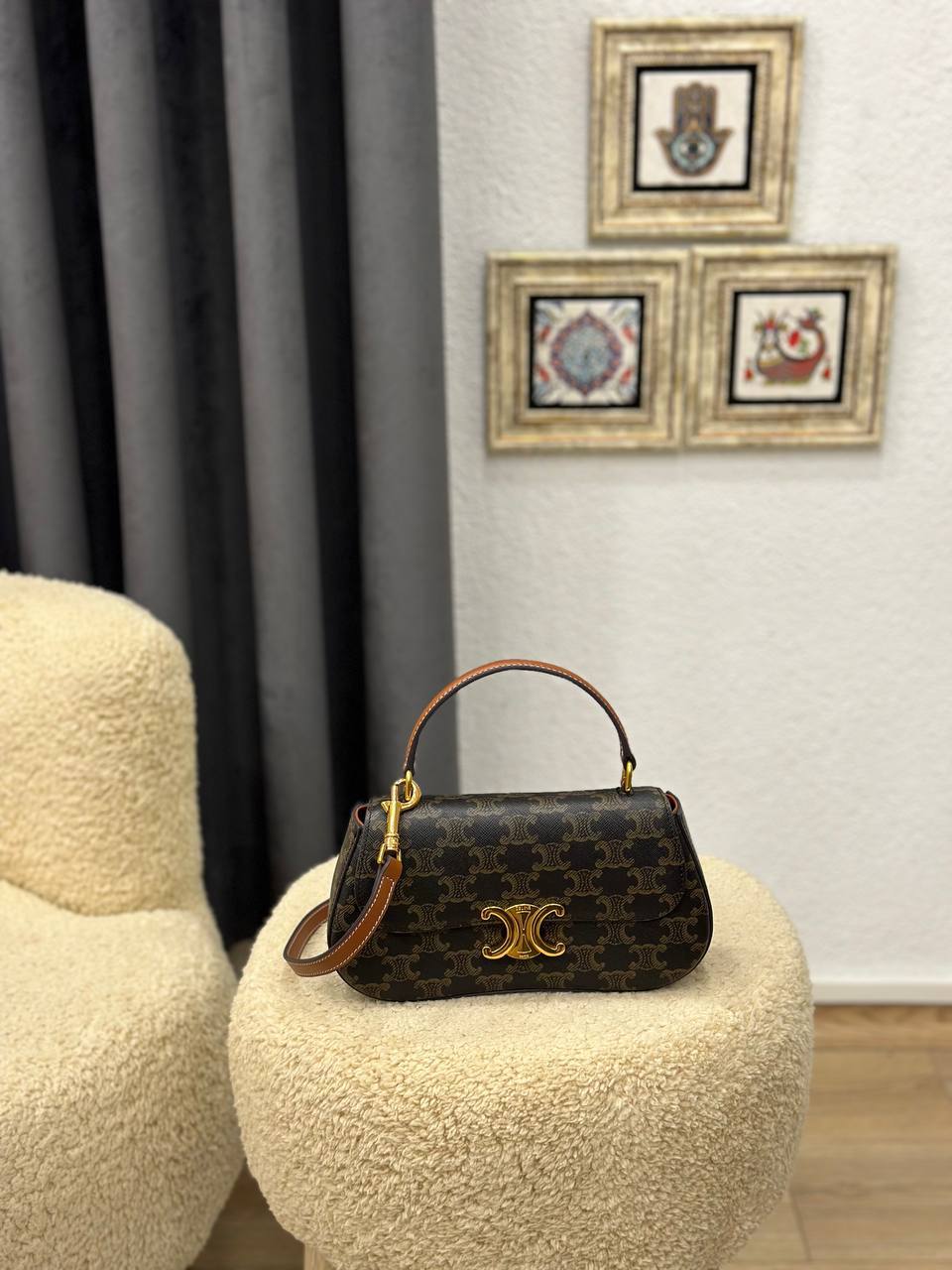 BrandsbyMaya