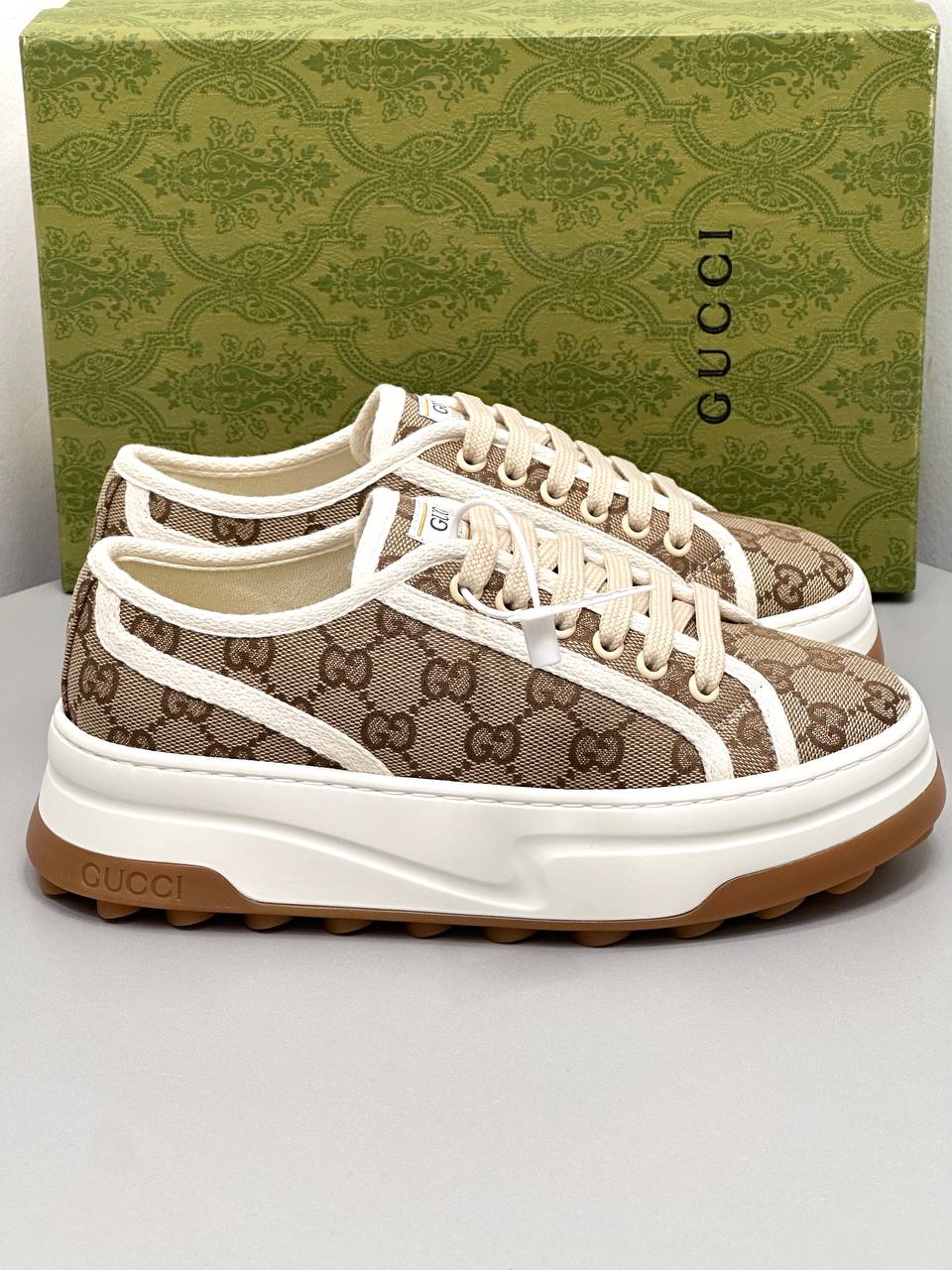 BrandsbyMaya