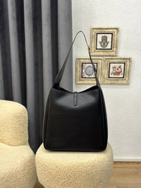 BrandsbyMaya
