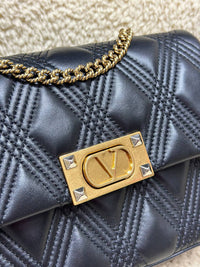 BrandsbyMaya