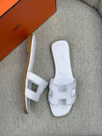BrandsbyMaya