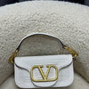 Valentino Bag 
23.5 x 18 x 8 cm