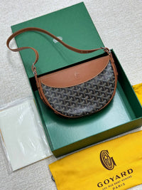 BrandsbyMaya