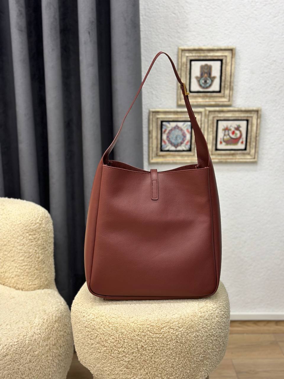 BrandsbyMaya