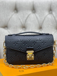 BrandsbyMaya