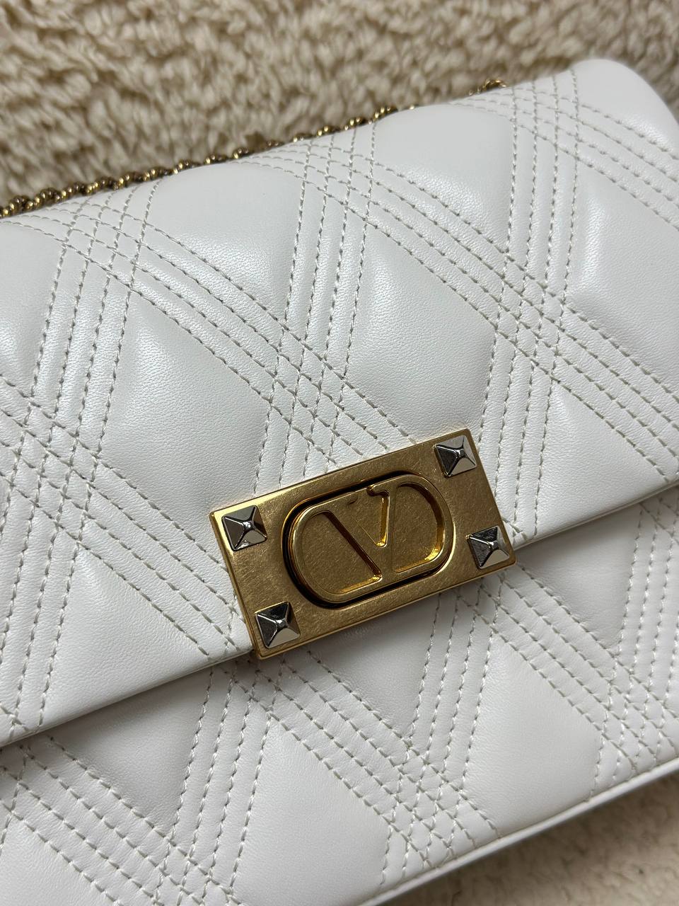 BrandsbyMaya