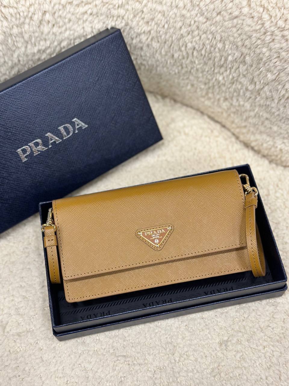 BrandsbyMaya