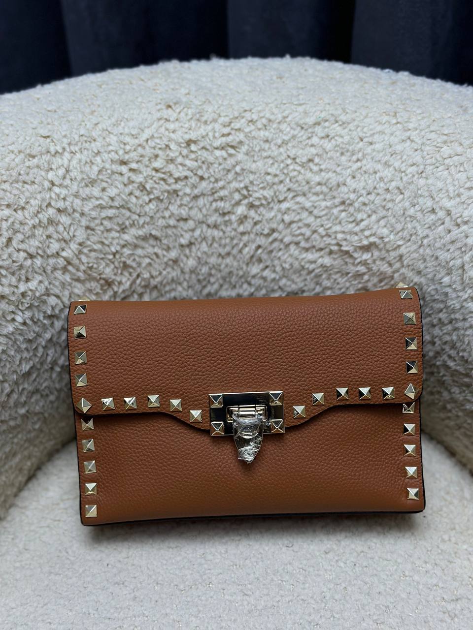 BrandsbyMaya