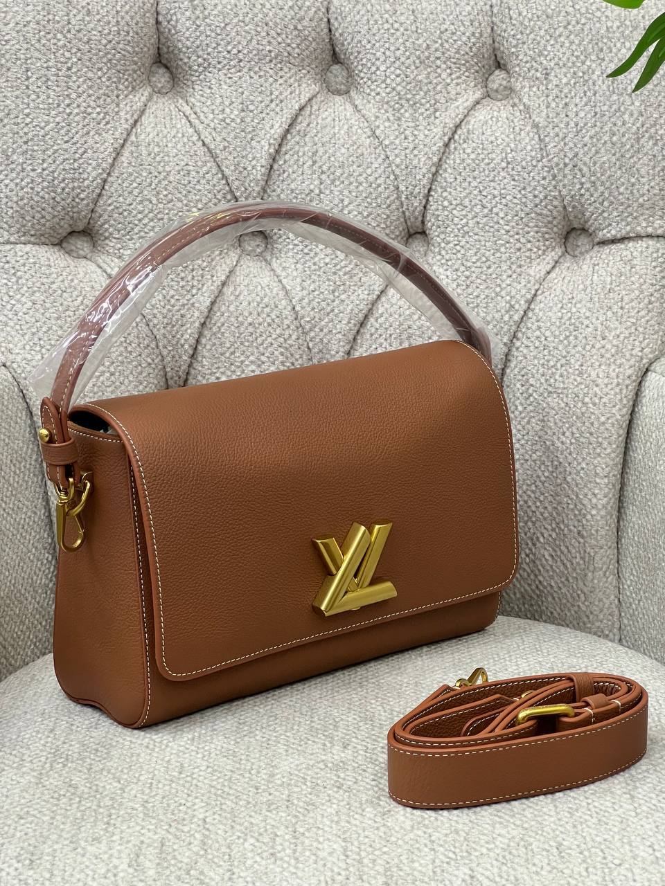 BrandsbyMaya