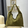 Bottega Veneta 
Large Hop 
54 x 24 x 13 cm