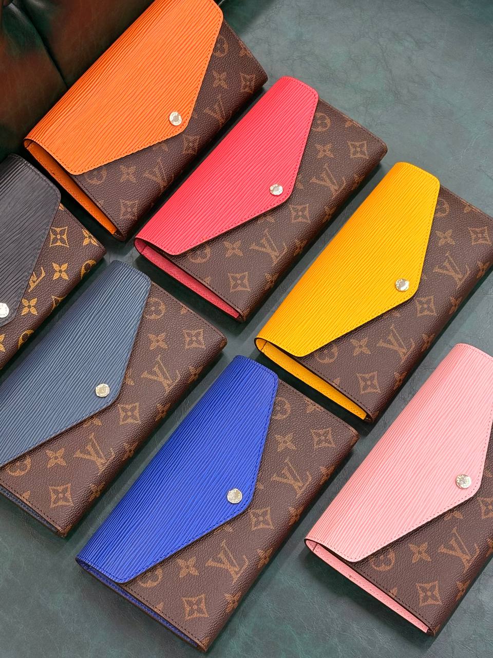 BrandsbyMaya