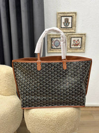 BrandsbyMaya