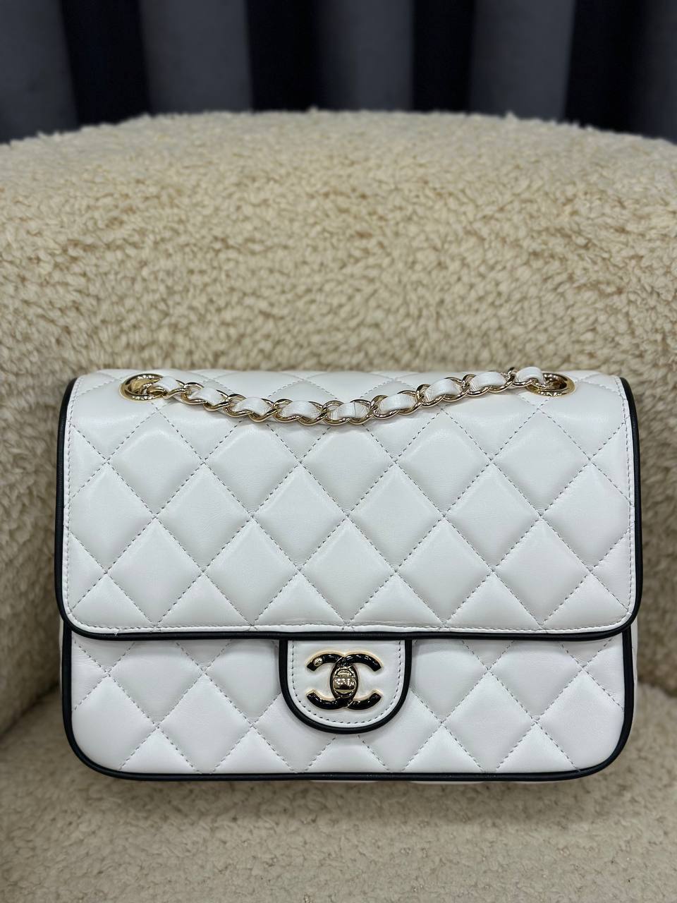 BrandsbyMaya