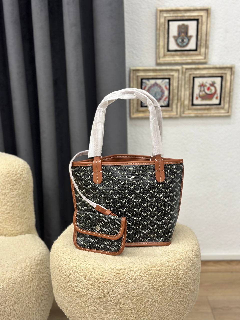 BrandsbyMaya