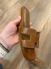 BrandsbyMaya