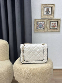 BrandsbyMaya
