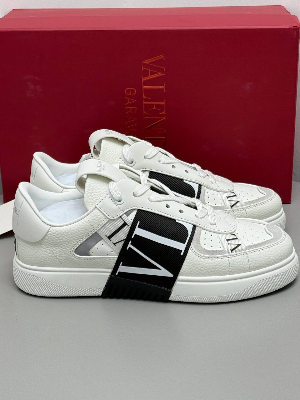 BrandsbyMaya