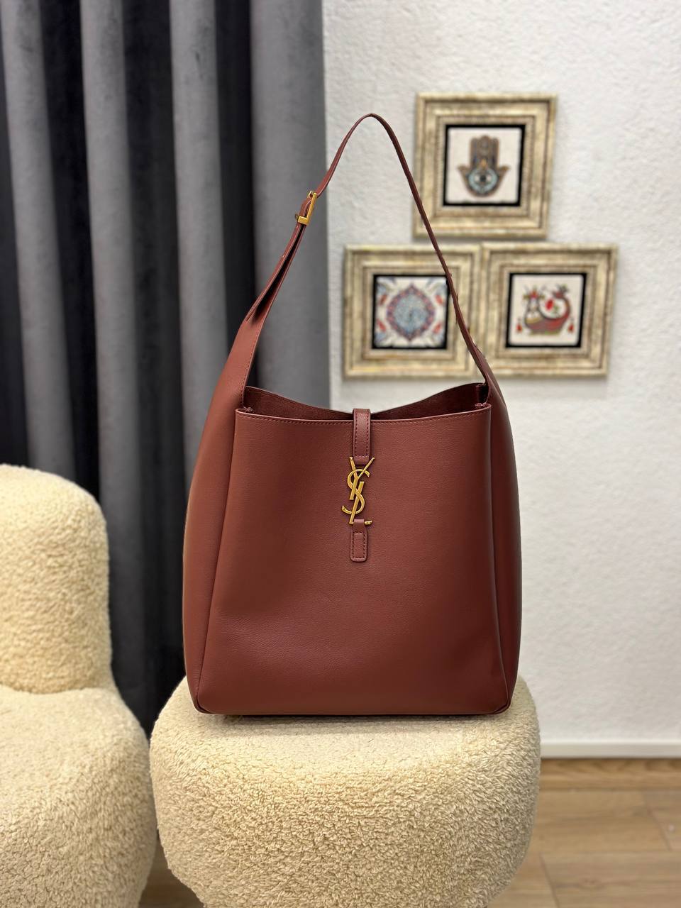 BrandsbyMaya