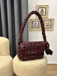 BrandsbyMaya