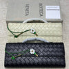 Bottega Veneta
Andiamo Clutch
31 x 13 x 3 cm