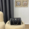 CHANEL 
CHAIN CLUTCH
11.5 x 18.5 x 11 cm